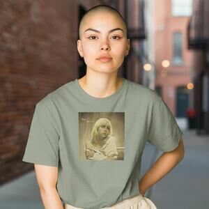 Billie Eilish Medium Graphic Tee Shirt Band Pop Music Album Happier Than Ever